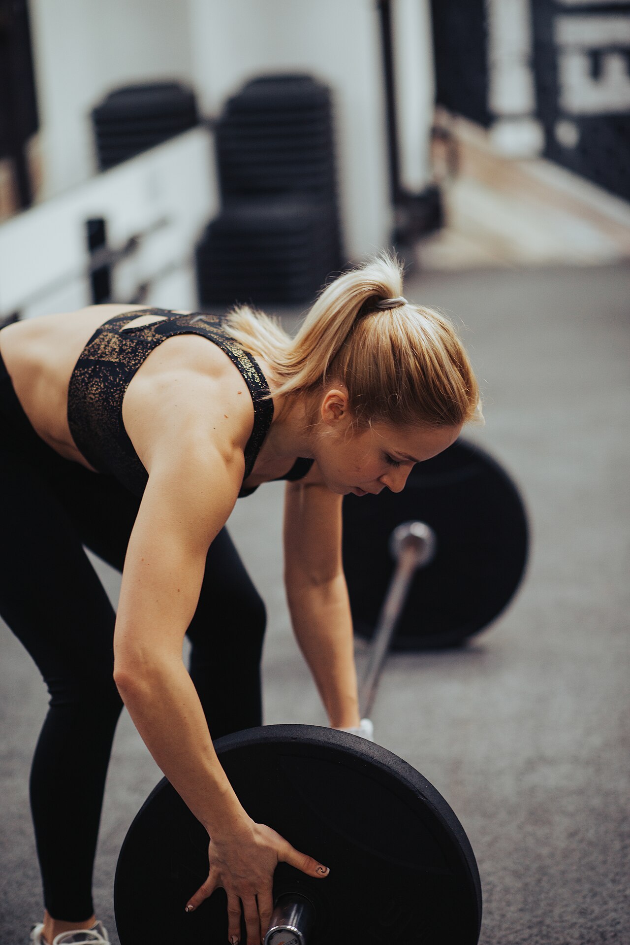 How progressive overload builds muscle: the science explained