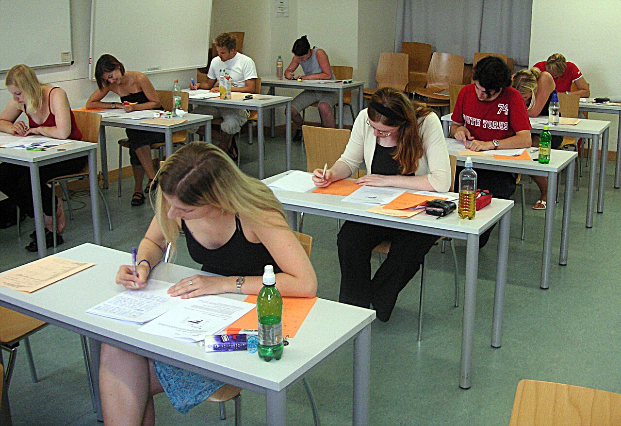 Why Do Practice Tests Beat Rereading Every Time?